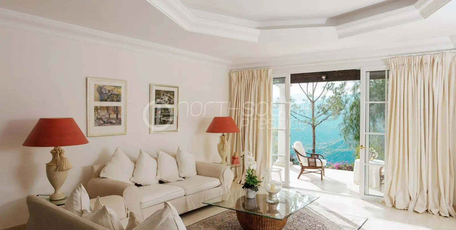 Sale of detached villa in Benahavís 32