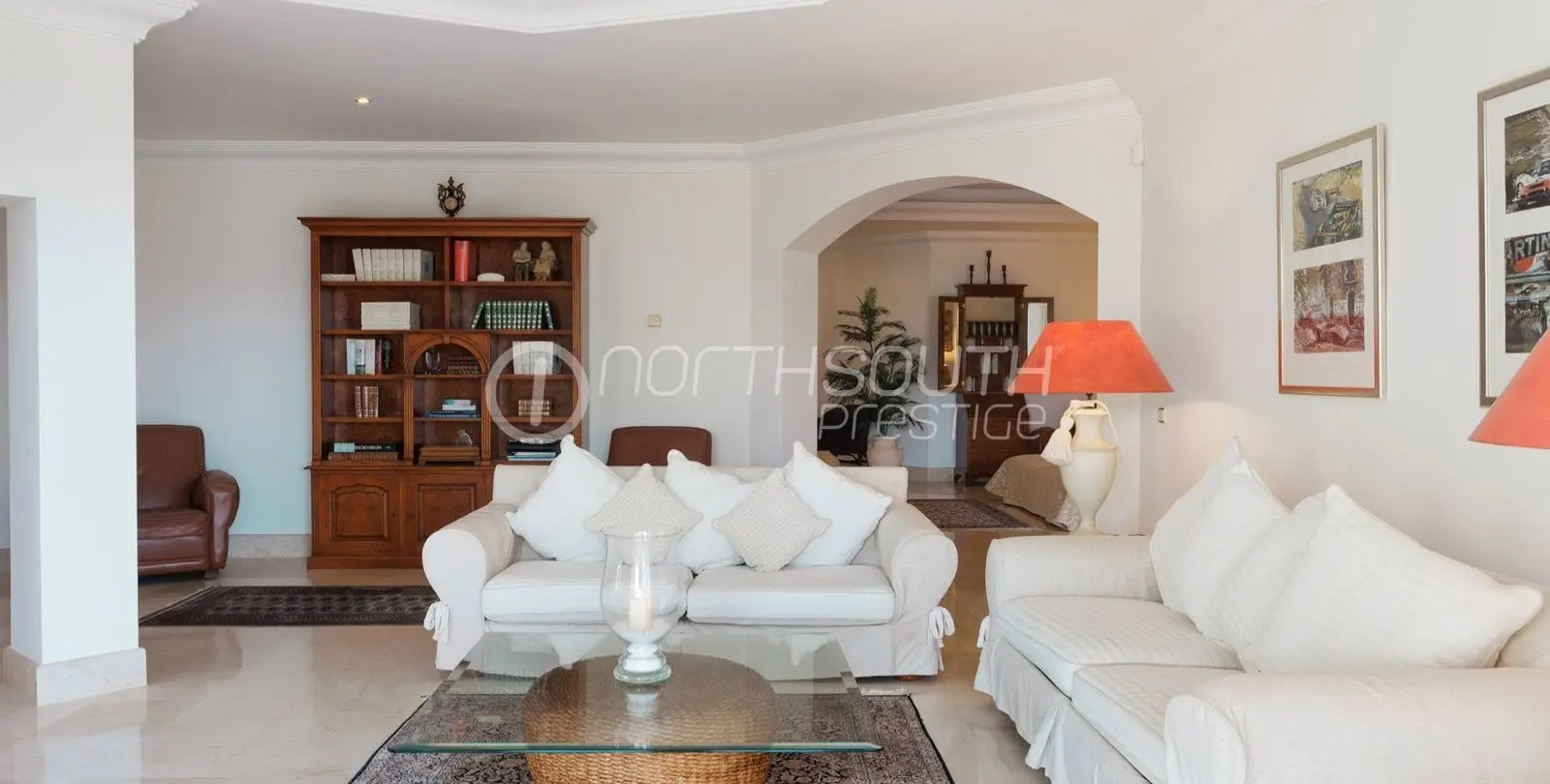 Sale of detached villa in Benahavís 33