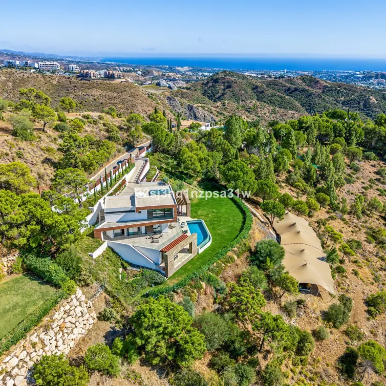 Venta de villa independiente en Benahavís
