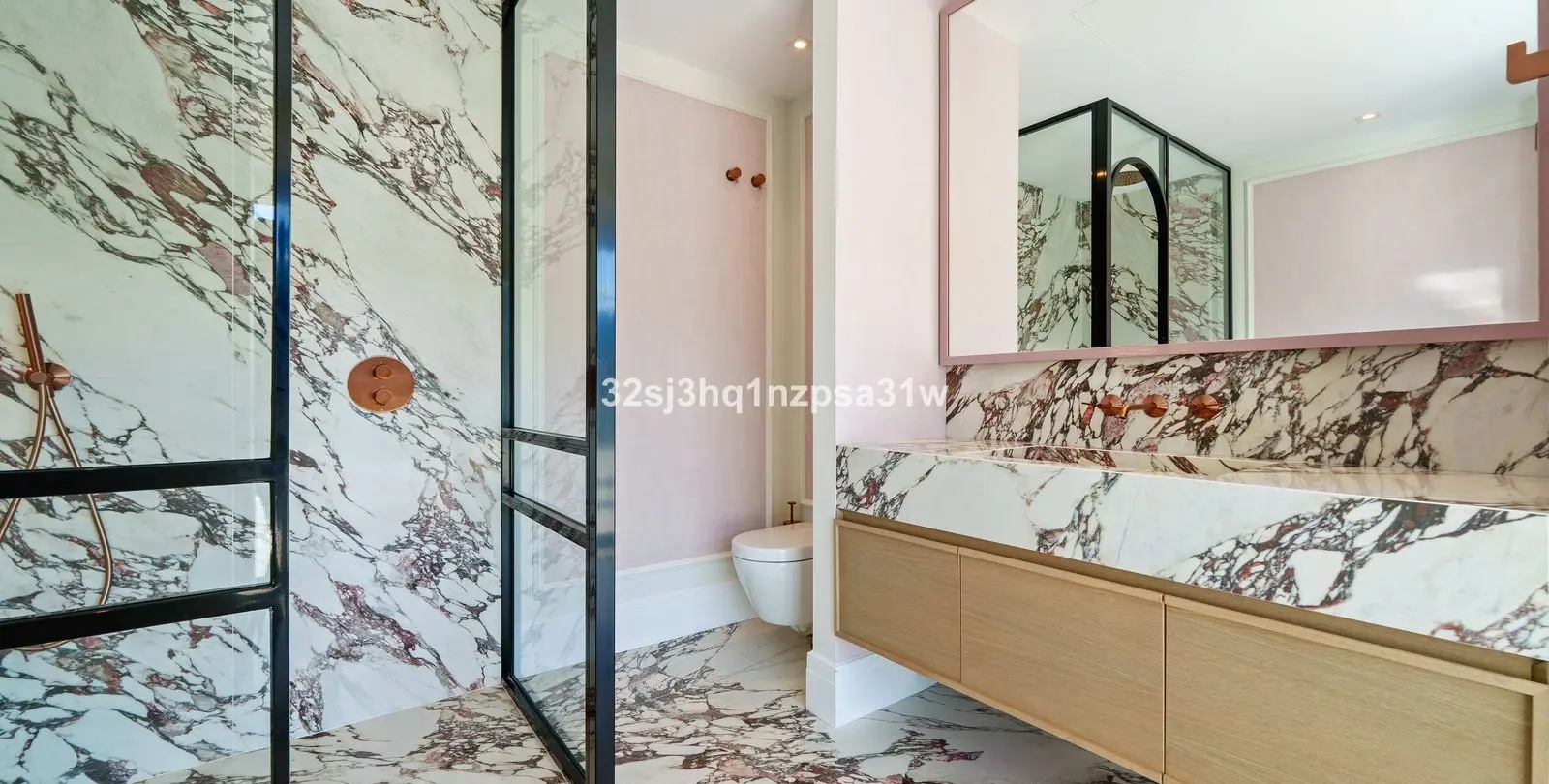 Sale of detached villa in Benahavís 23
