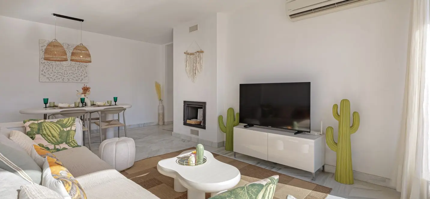 Venta de apartamento en planta media en Benahavís 4