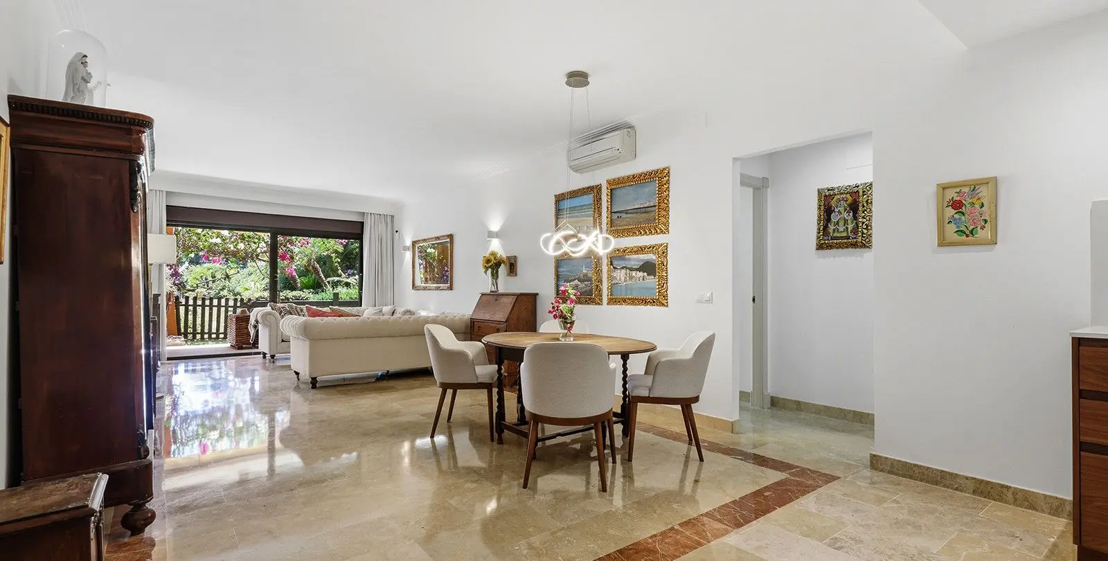 Venta de apartamento en planta baja en Estepona 13
