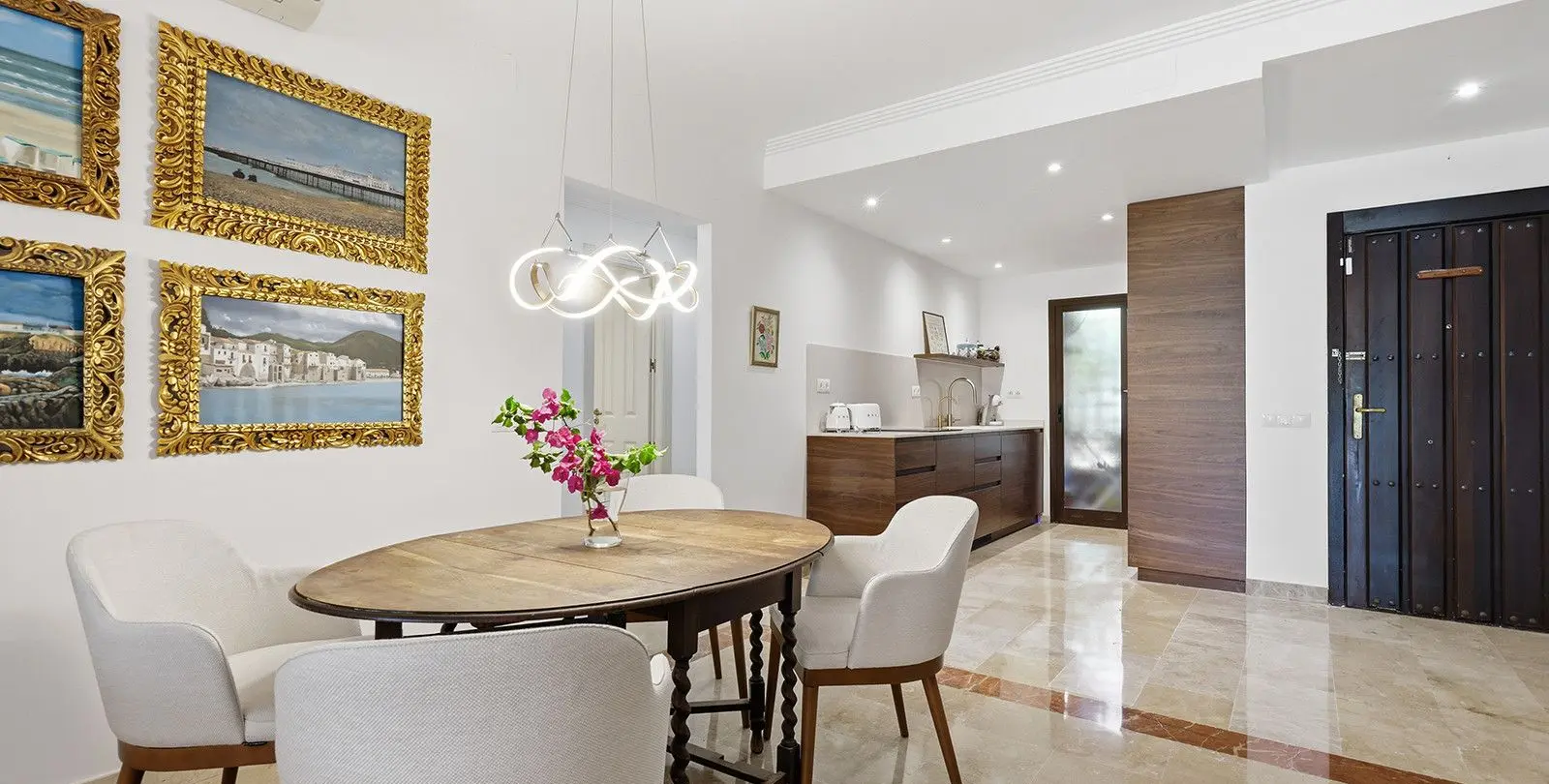 Venta de apartamento en planta baja en Estepona 16