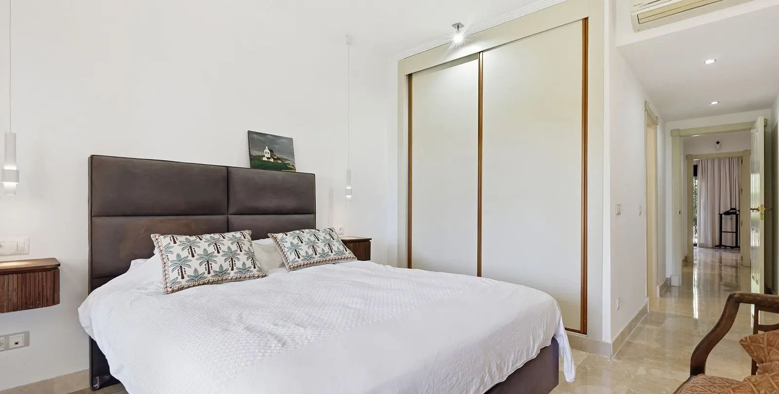Venta de apartamento en planta baja en Estepona 27