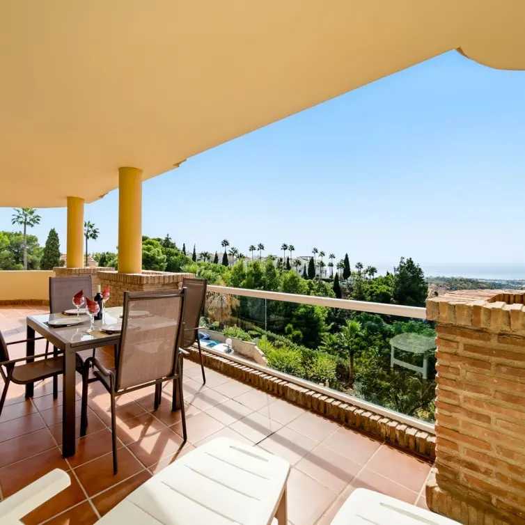 Venta de apartamento en planta baja en Calahonda