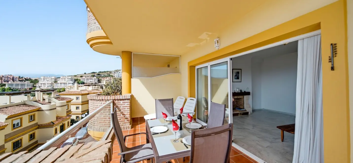 Venta de apartamento en planta baja en Calahonda 4