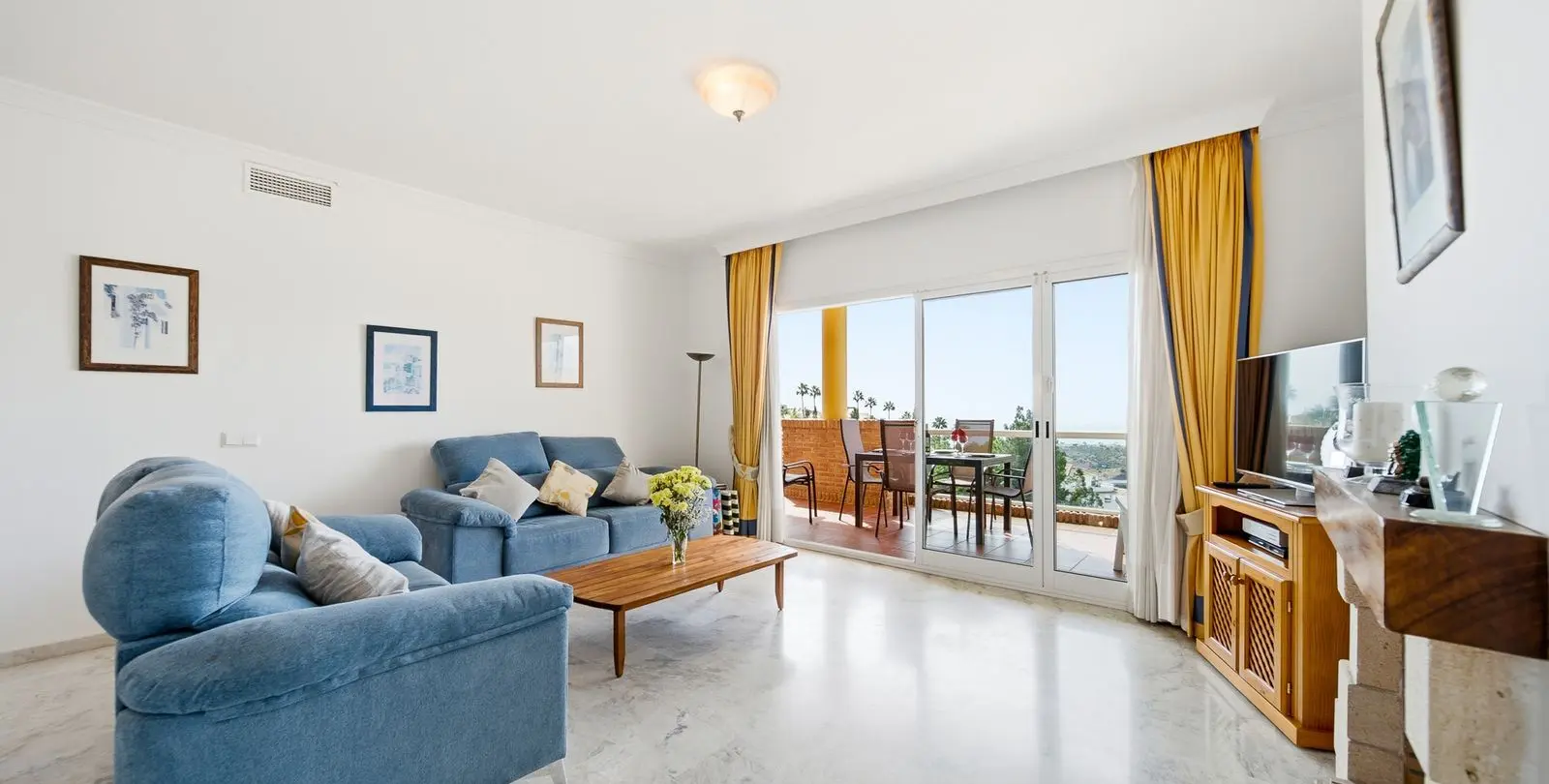 Venta de apartamento en planta baja en Calahonda 7