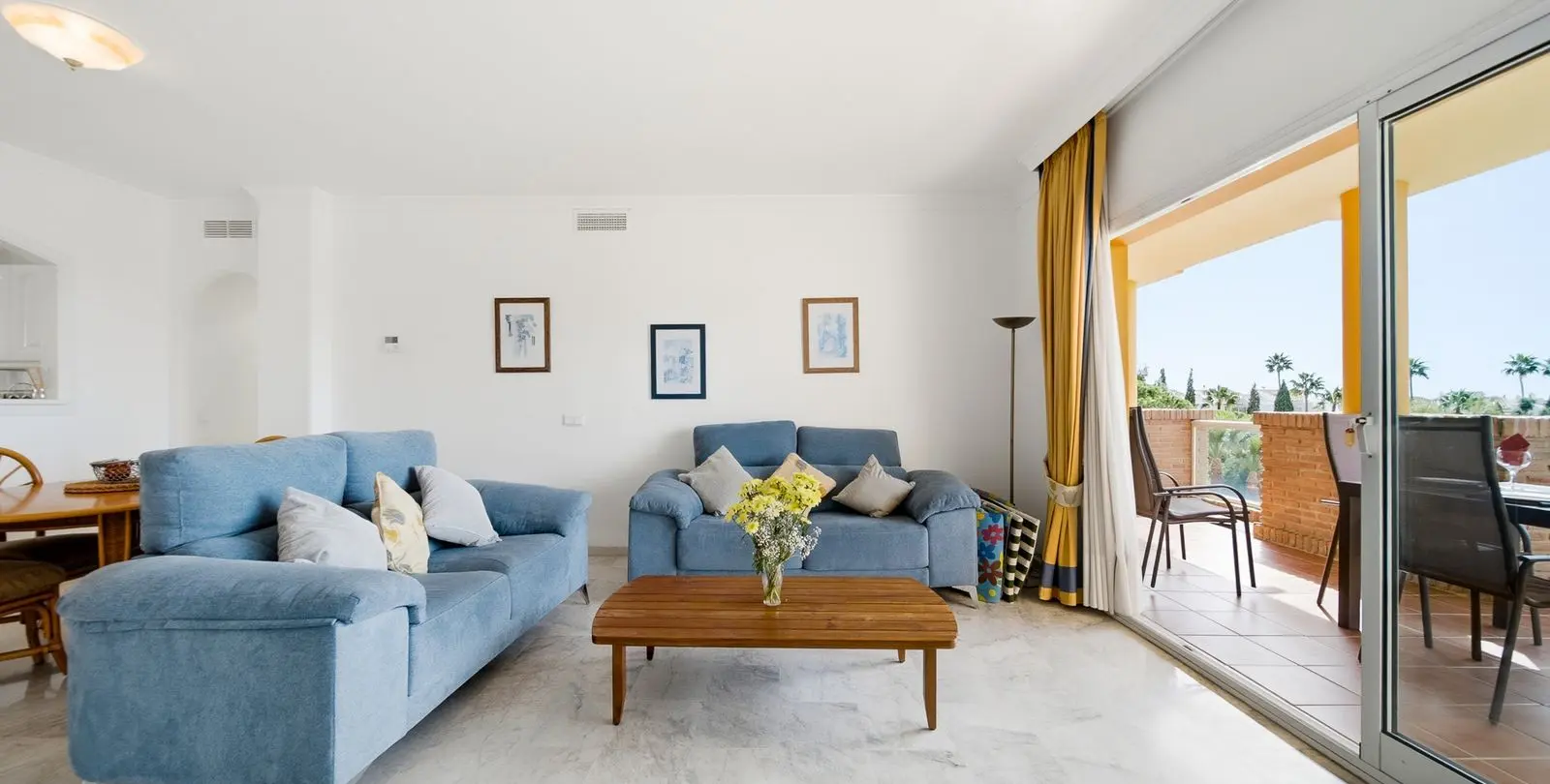 Venta de apartamento en planta baja en Calahonda 10