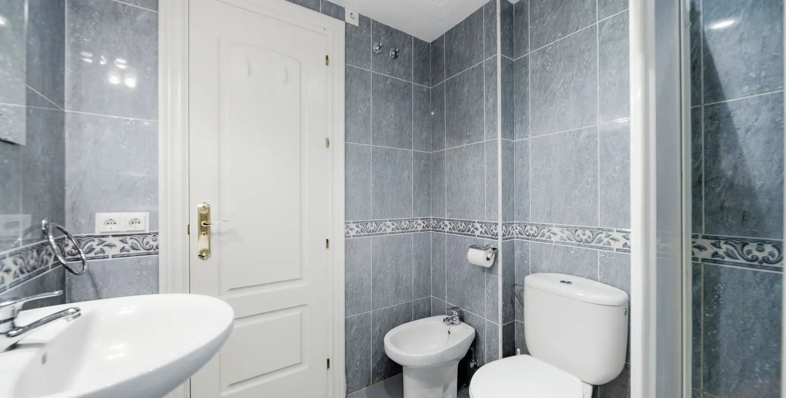 Venta de apartamento en planta baja en Calahonda 22