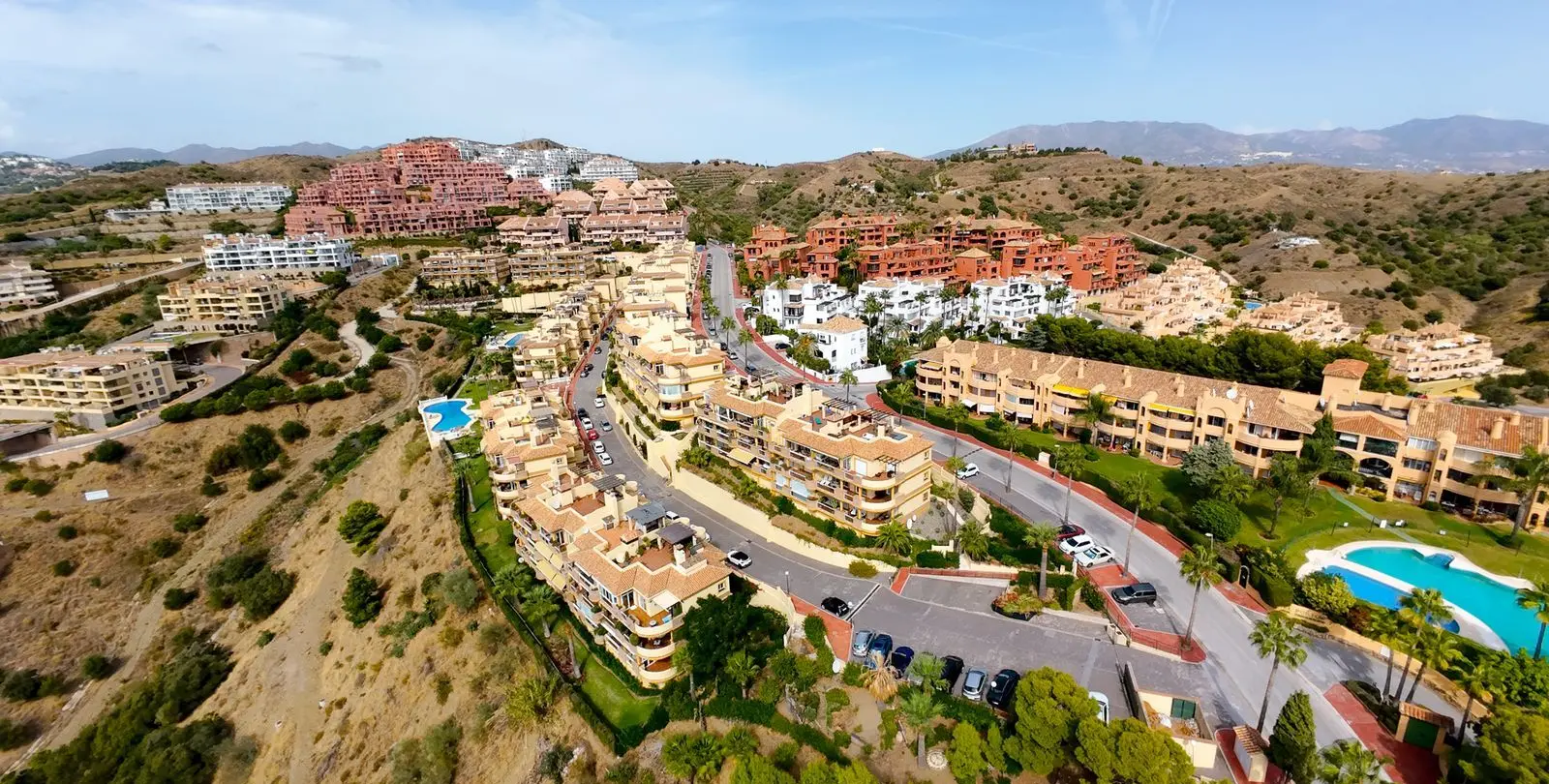 Venta de apartamento en planta baja en Calahonda 31