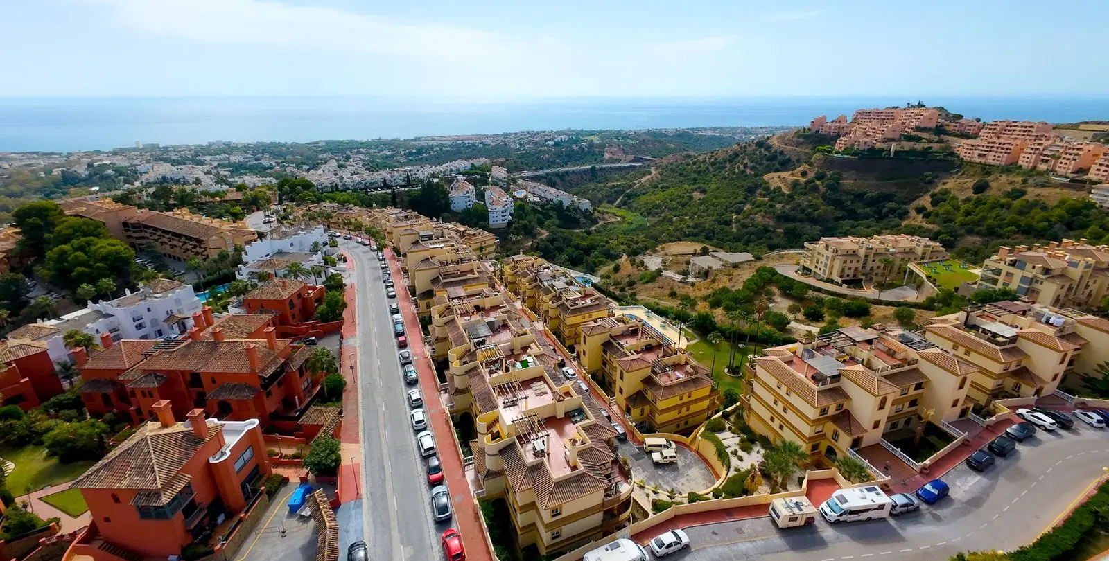 Venta de apartamento en planta baja en Calahonda 33