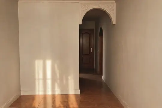 Image 4 thumb
