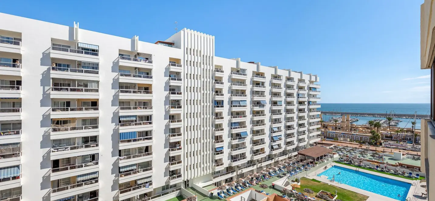 Venta de ático en Fuengirola 0