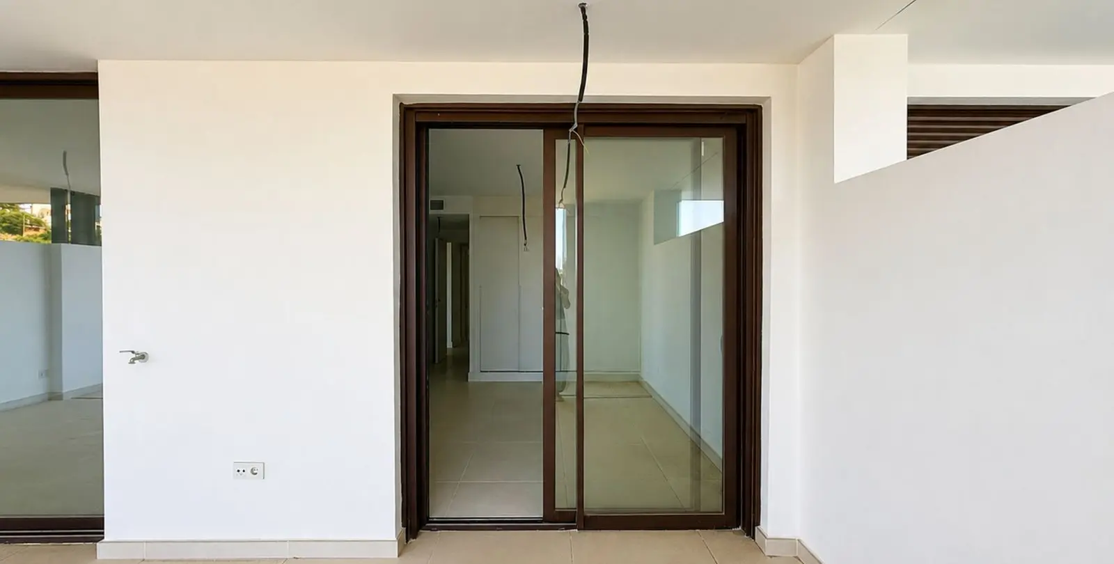 Sale of middle floor apartment in Fuengirola 23