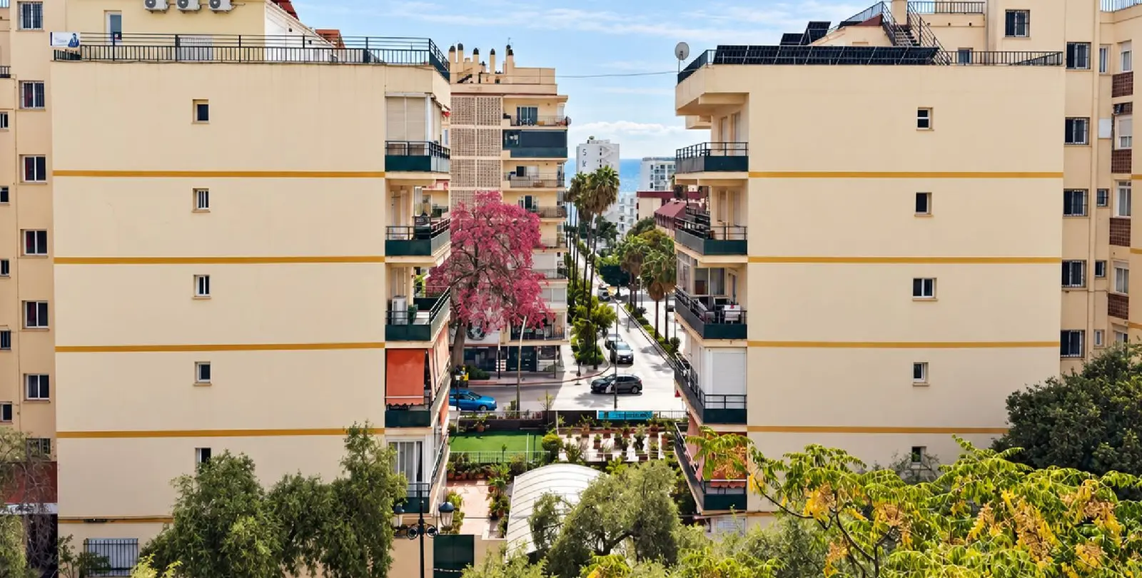Продажа апартаментов на среднем этаже в Marbella 2