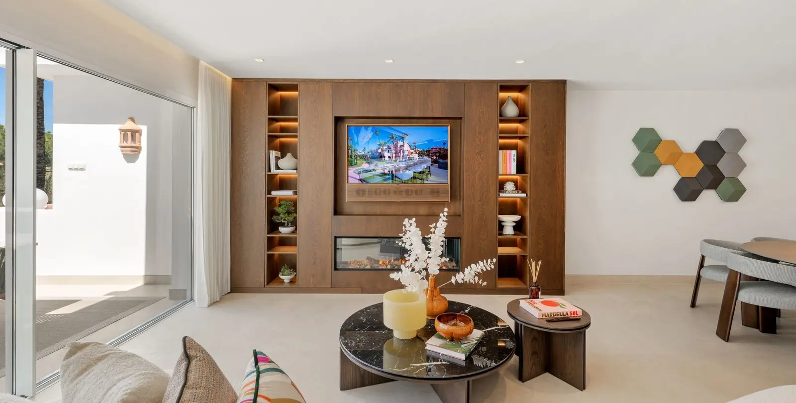 Venta de apartamento en planta media en Marbella 3