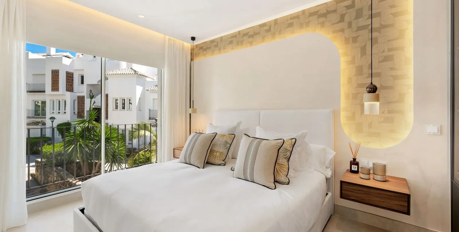 Venta de apartamento en planta media en Marbella 10