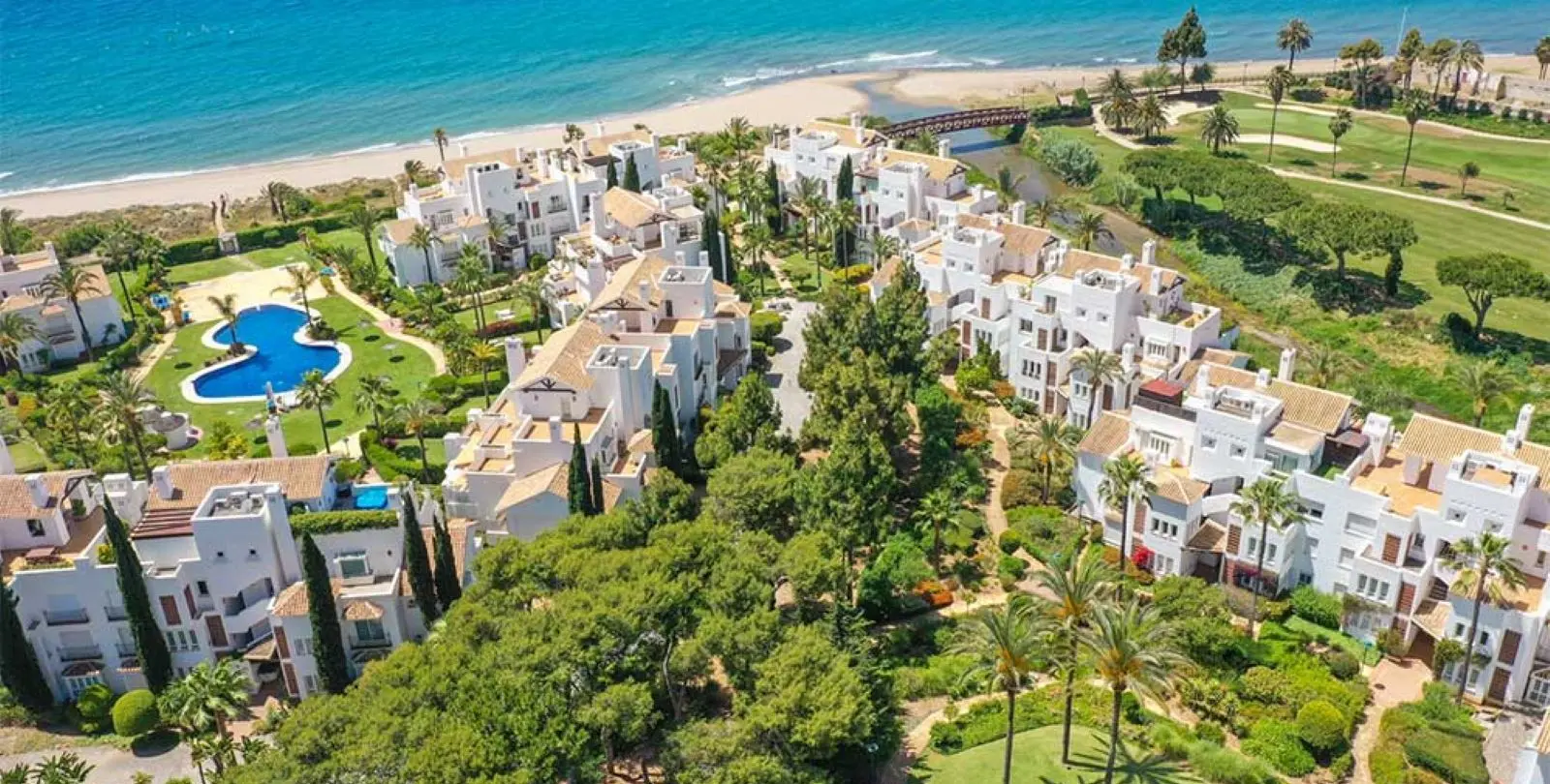 Venta de apartamento en planta media en Marbella 17