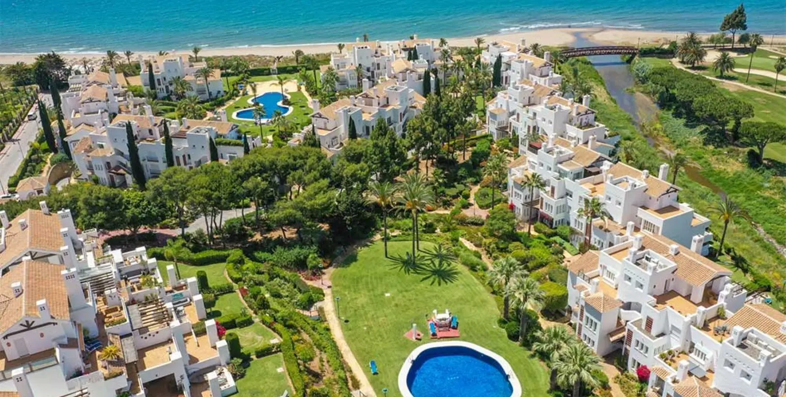 Venta de apartamento en planta media en Marbella 18