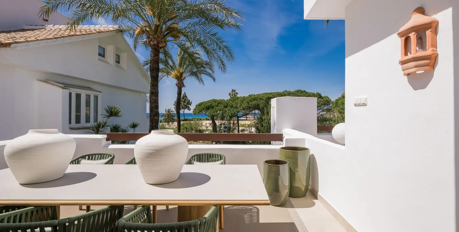Venta de apartamento en planta media en Marbella 25