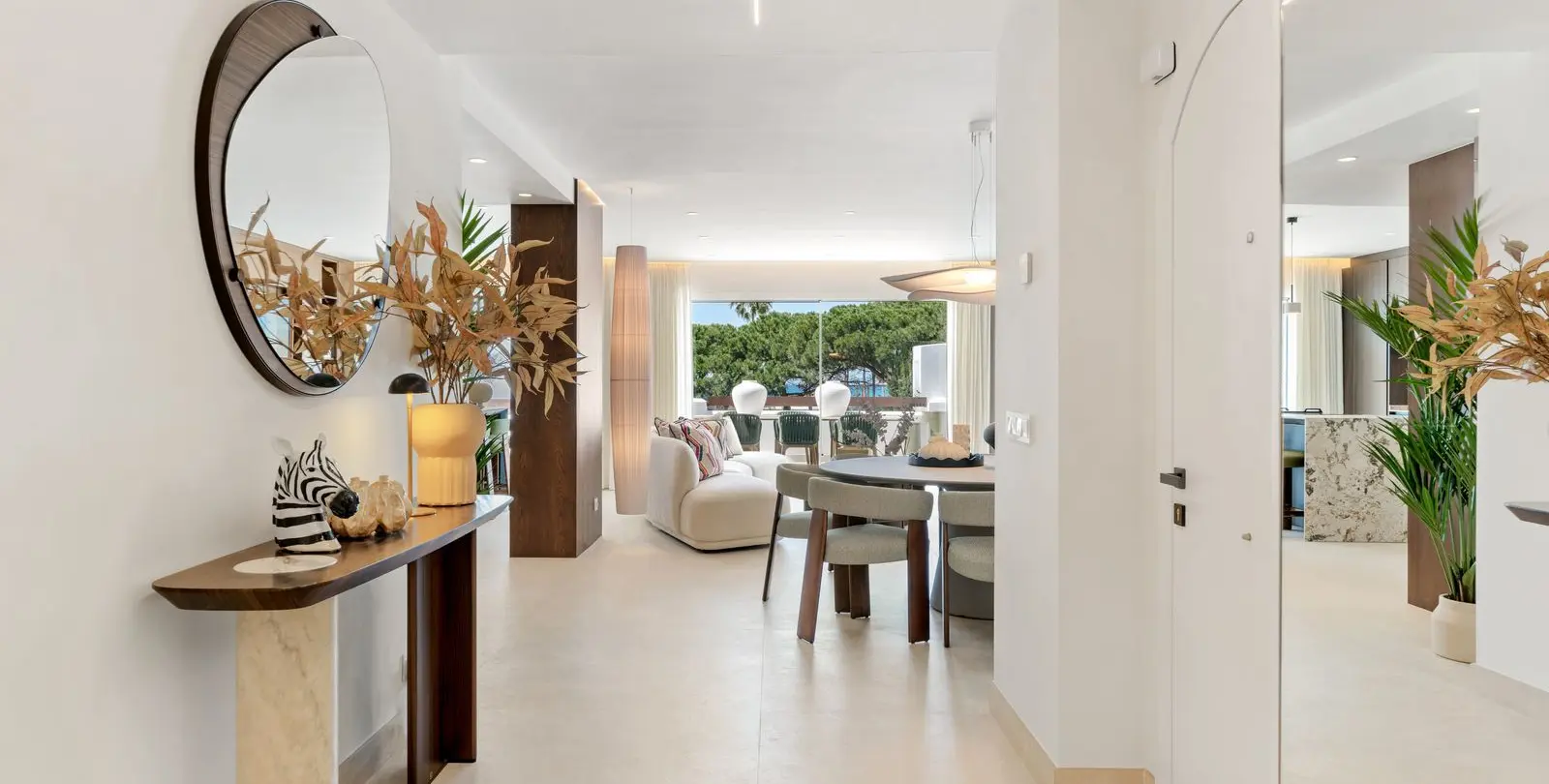 Venta de apartamento en planta media en Marbella 97