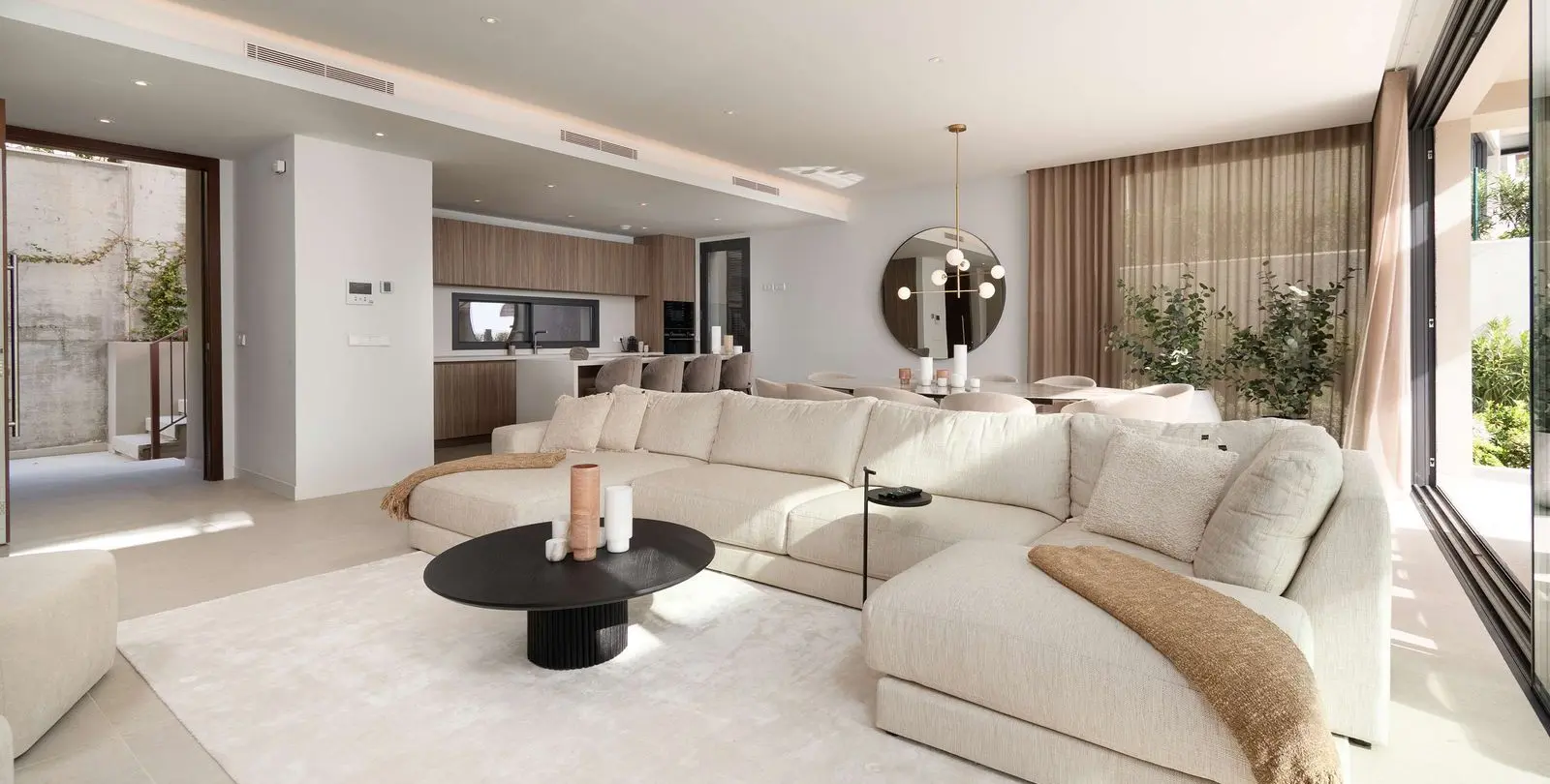 Sale of detached villa in Benahavís 23