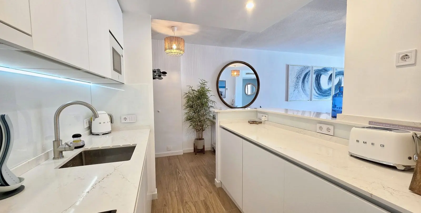 Sale of middle floor apartment in La Duquesa 7