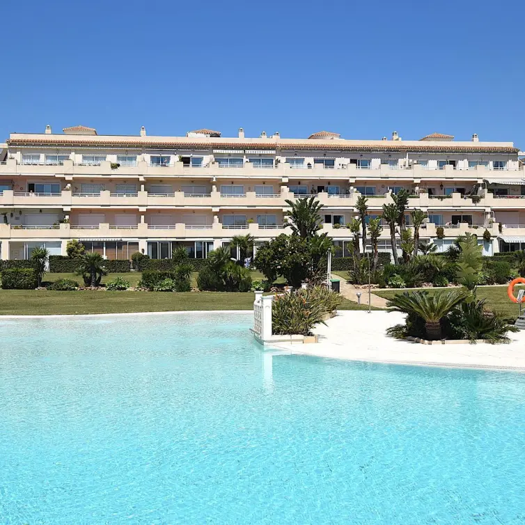 Sale of ground floor apartment in Mijas Costa