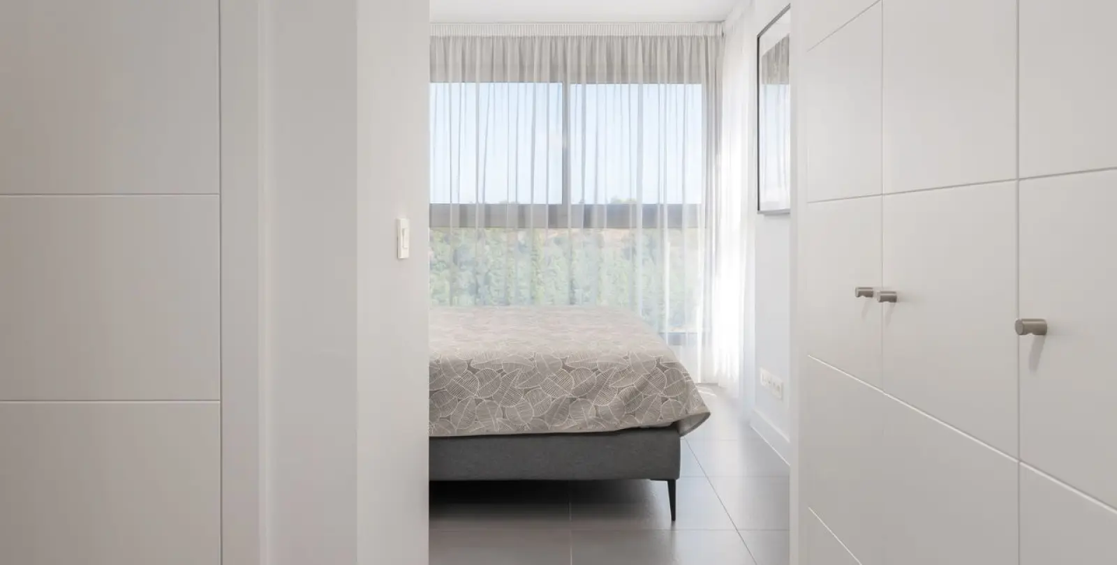 Sale of middle floor apartment in Mijas Costa 17