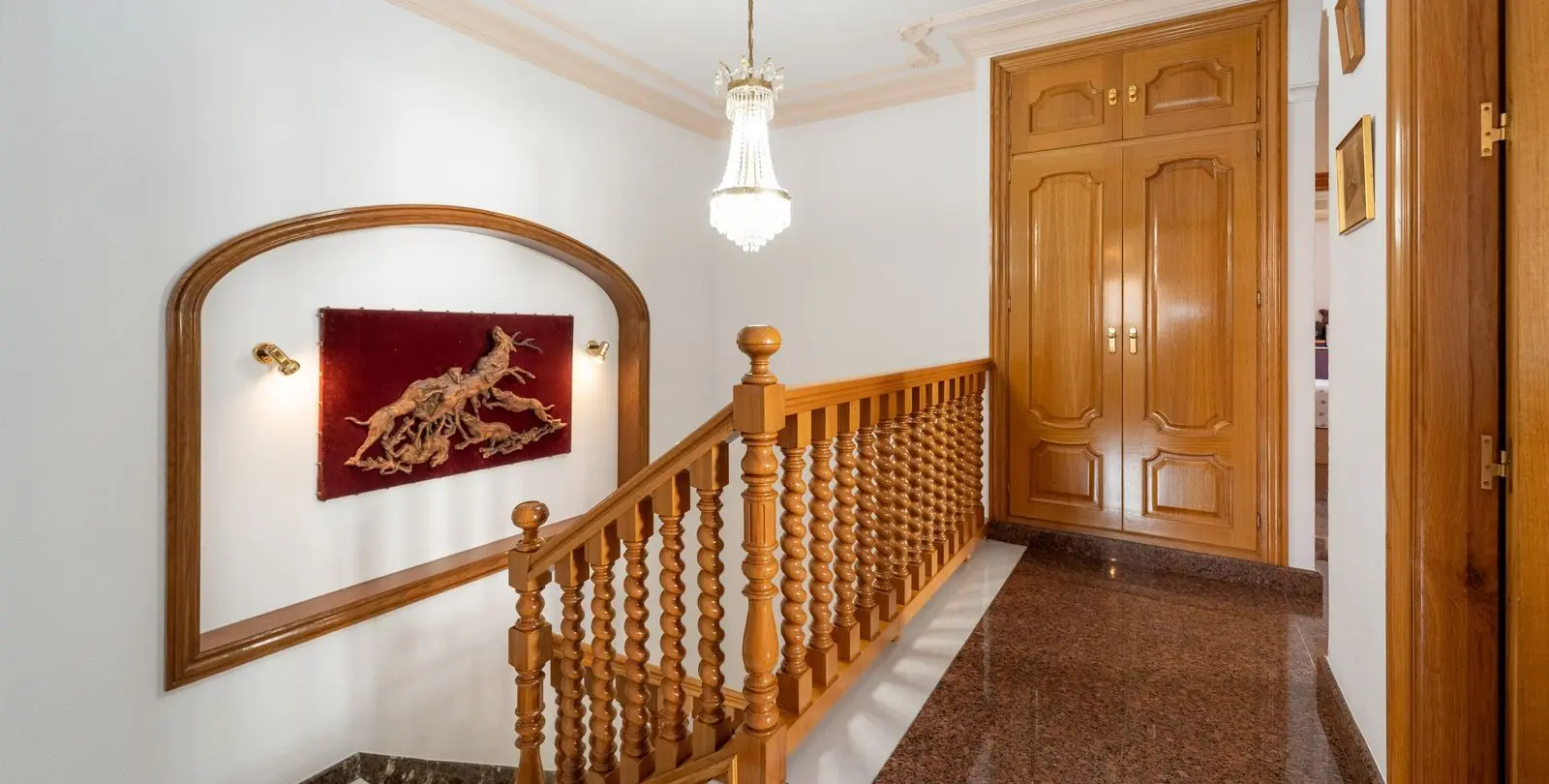 Sale of detached villa in Fuengirola 19