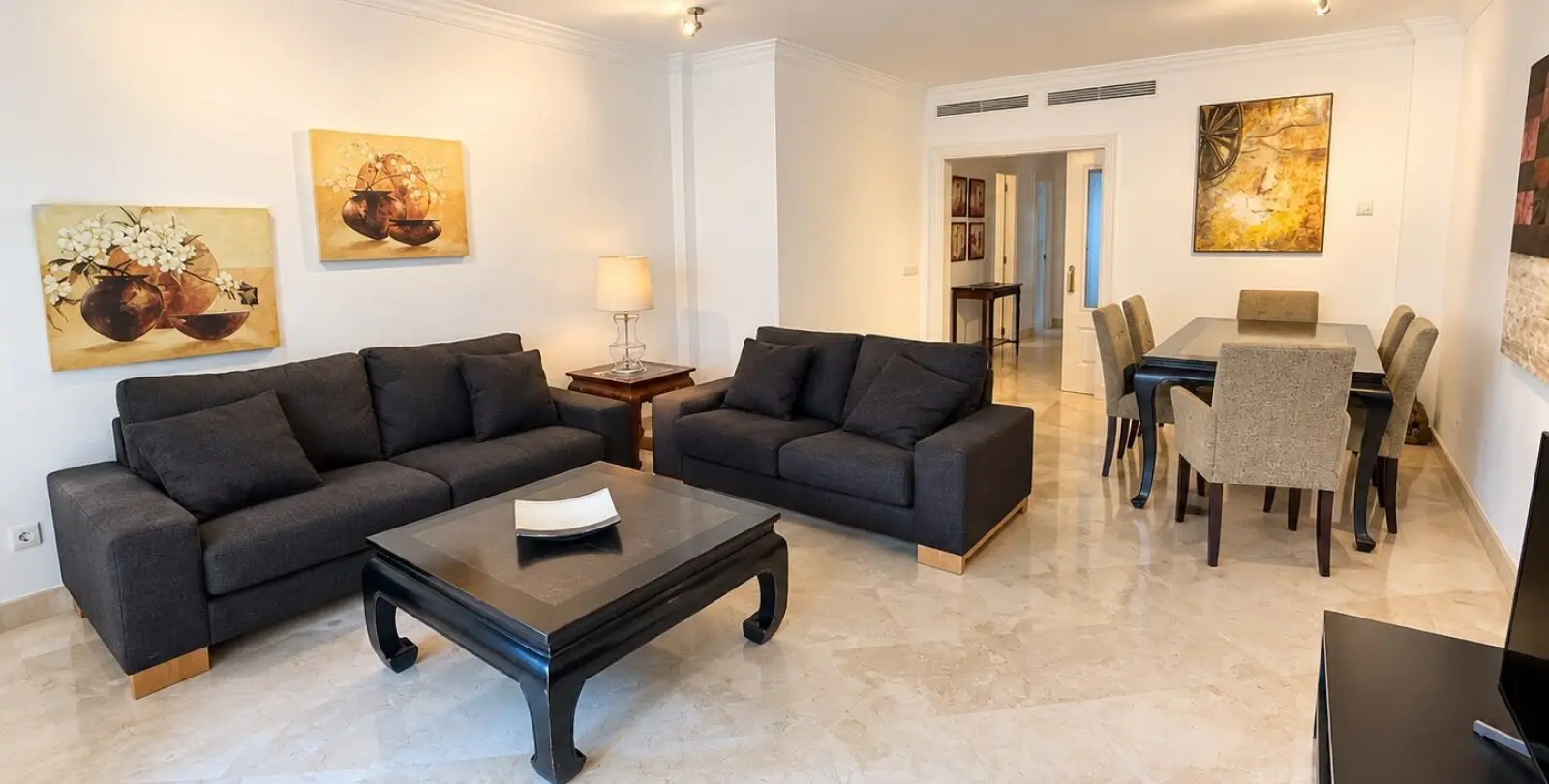 Venta de apartamento en planta media en Marbella 7