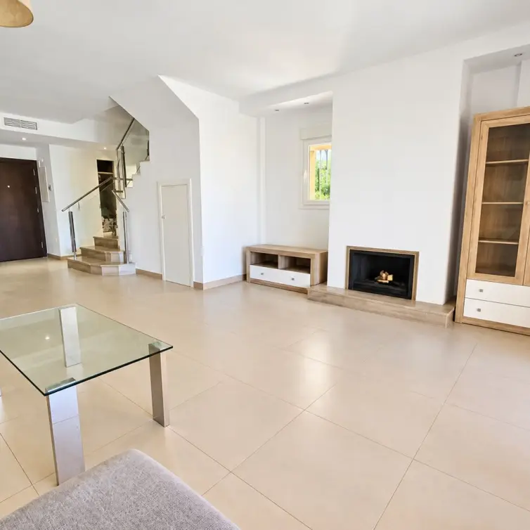 Venta de casa pareada en Benahavís