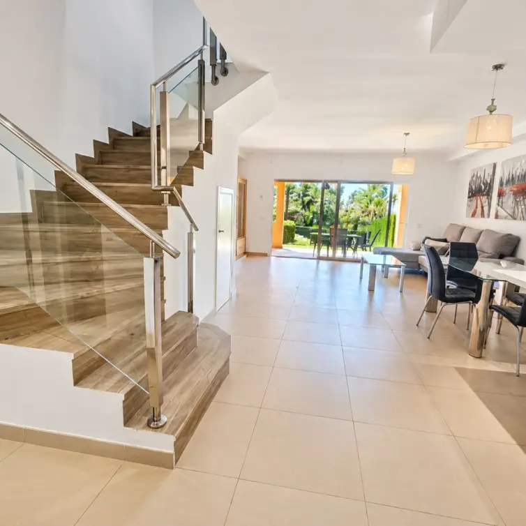 Venta de casa pareada en Benahavís