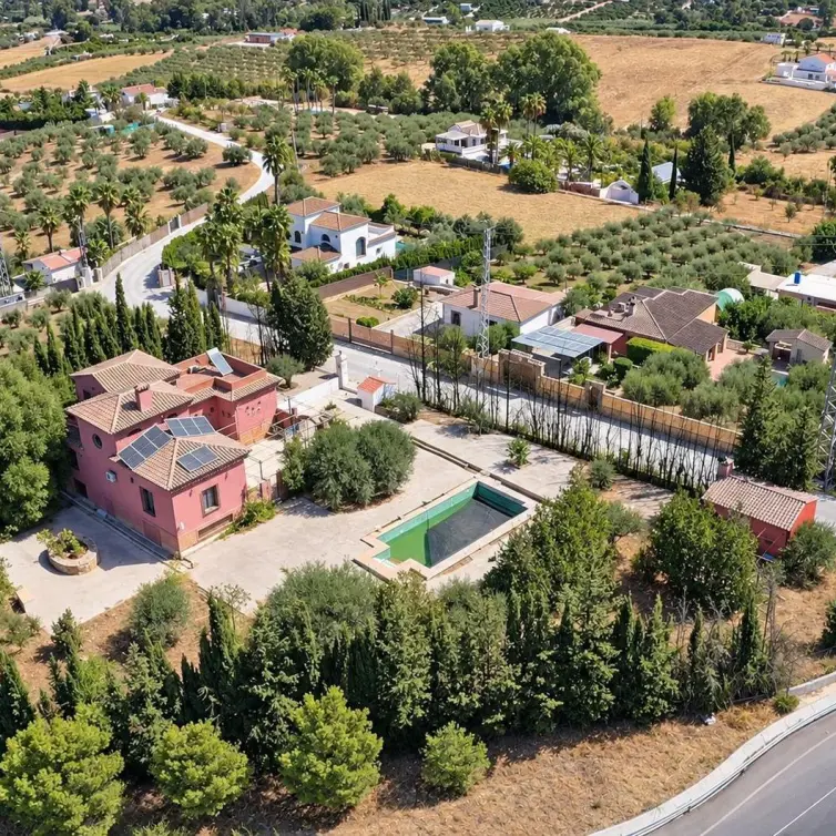Venta de finca - cortijo en Alhaurín el Grande
