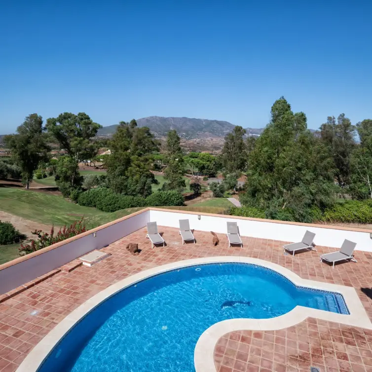 Venta de villa independiente en La Cala Golf