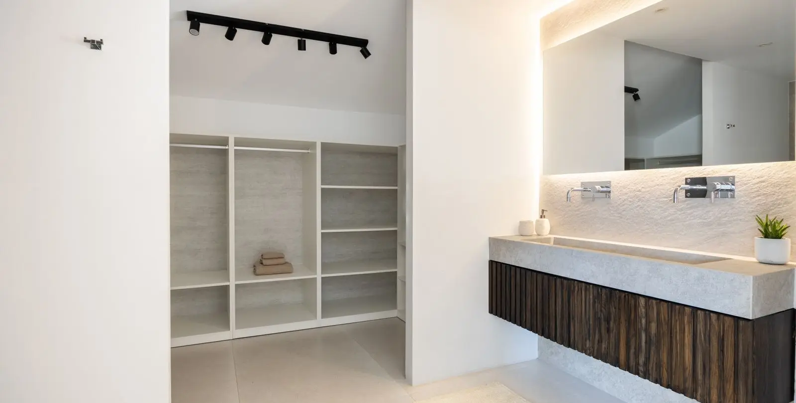 Venta de ático dúplex en San Pedro de Alcántara 12