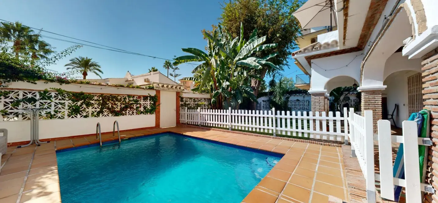 Venta de casa pareada en The Golden Mile 3