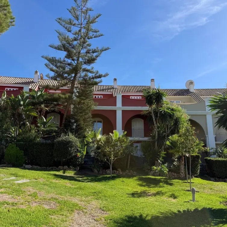 Продажа таунхауса в Bahía de Marbella