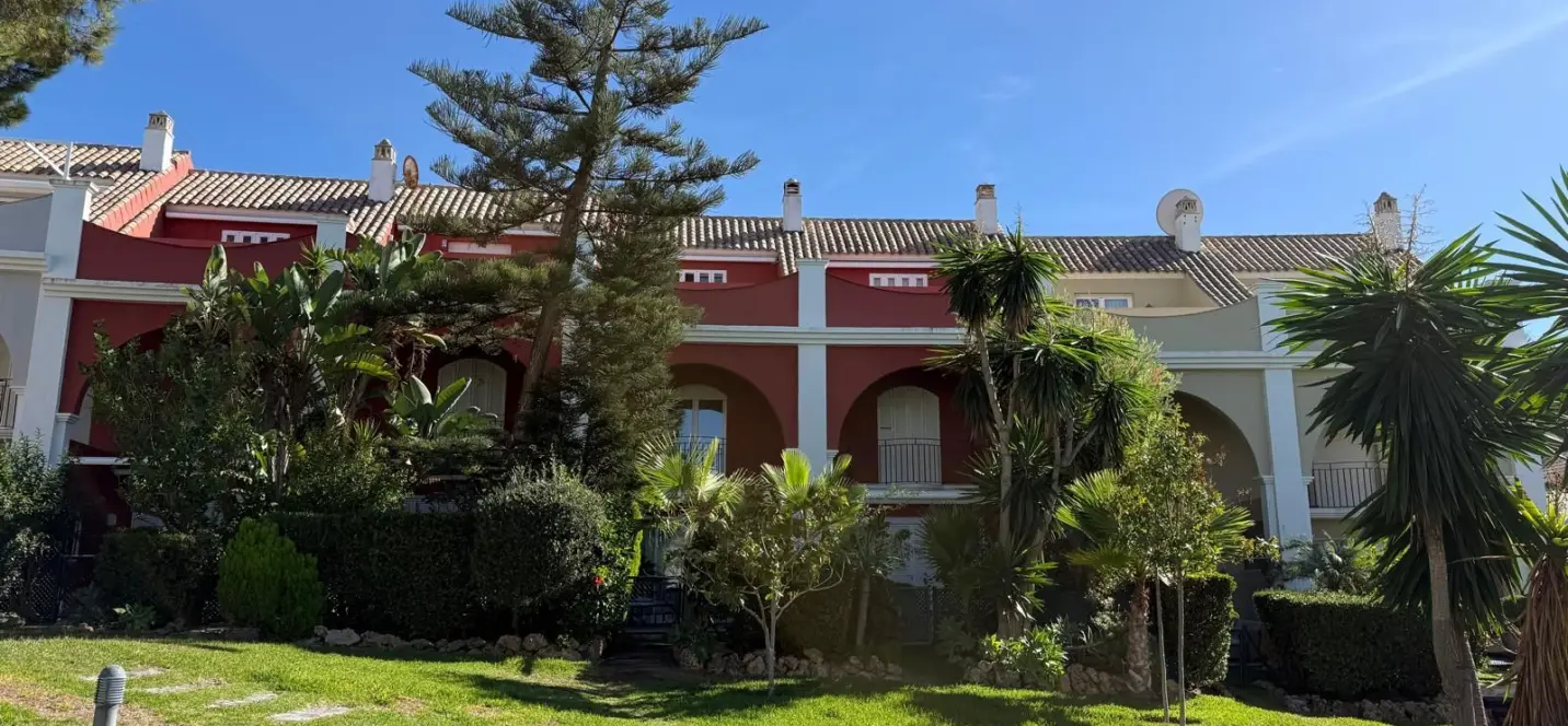 Venta de adosado en Bahía de Marbella 3