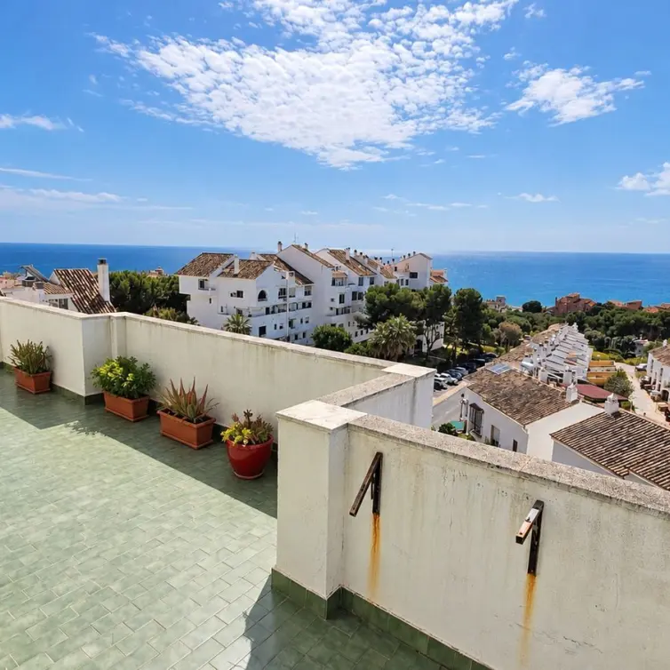Продажа пентхауса в Estepona