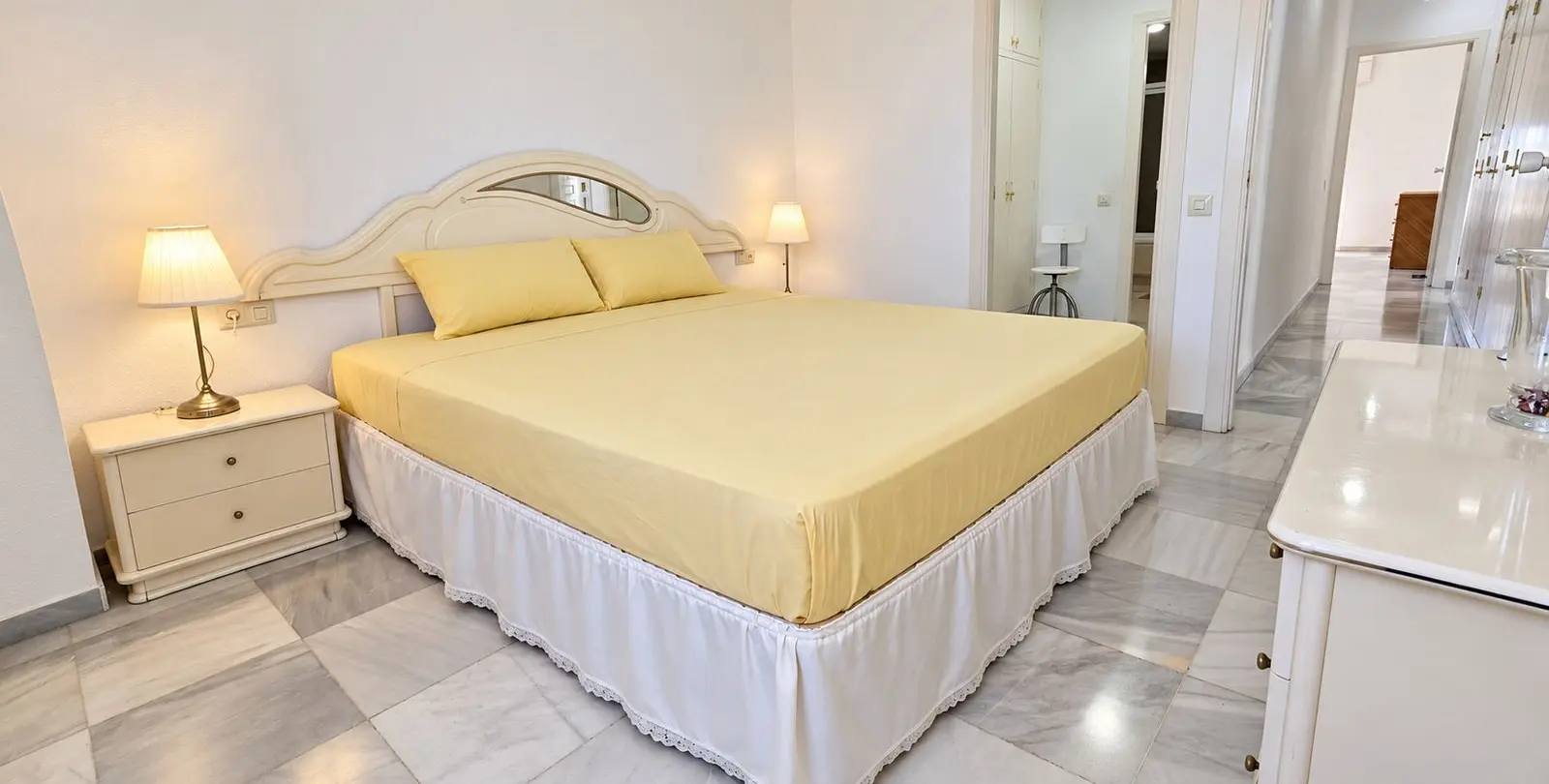 Продажа пентхауса в Estepona 14