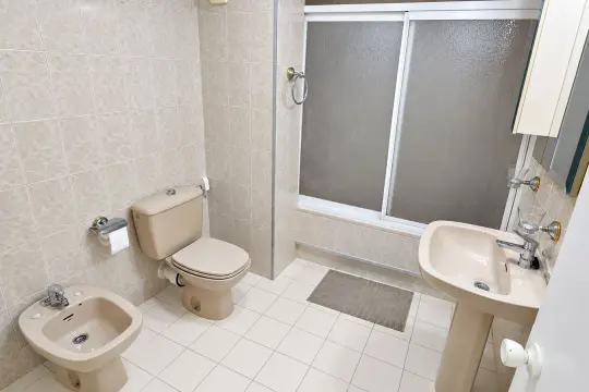 Image 18 thumb