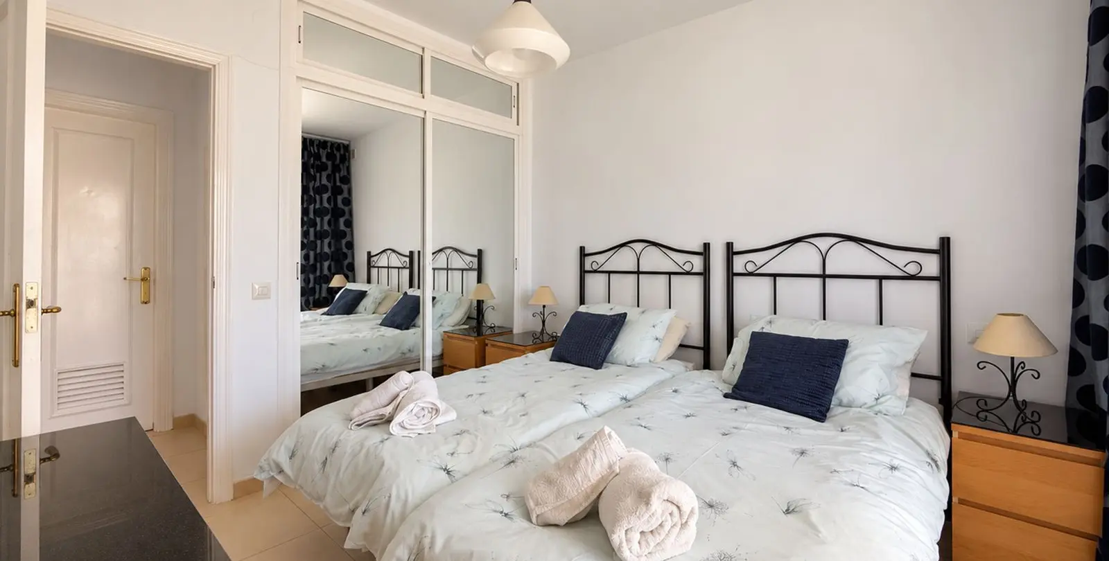 Venta de villa independiente en Calahonda 11