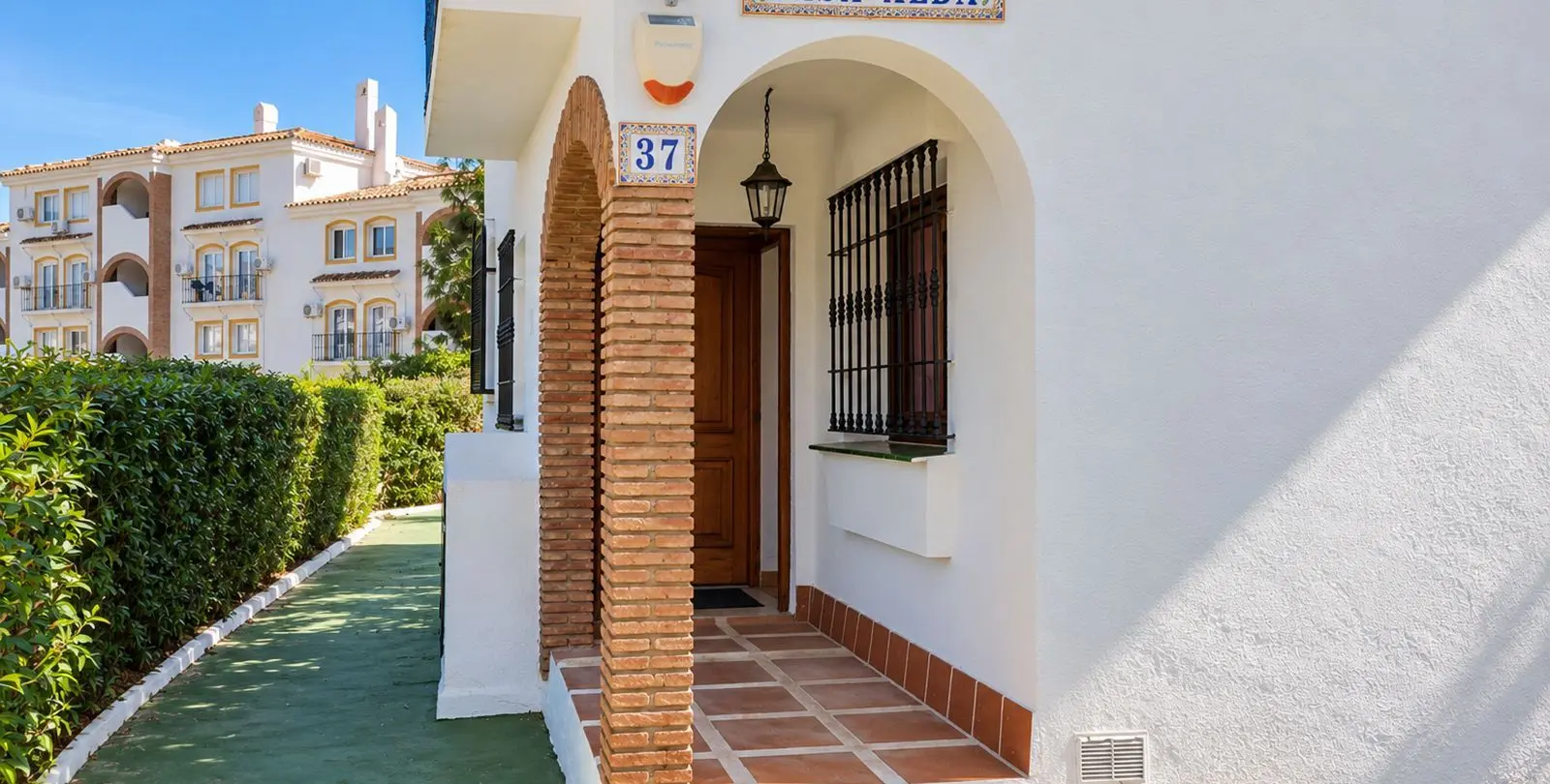 Venta de villa independiente en Calahonda 26