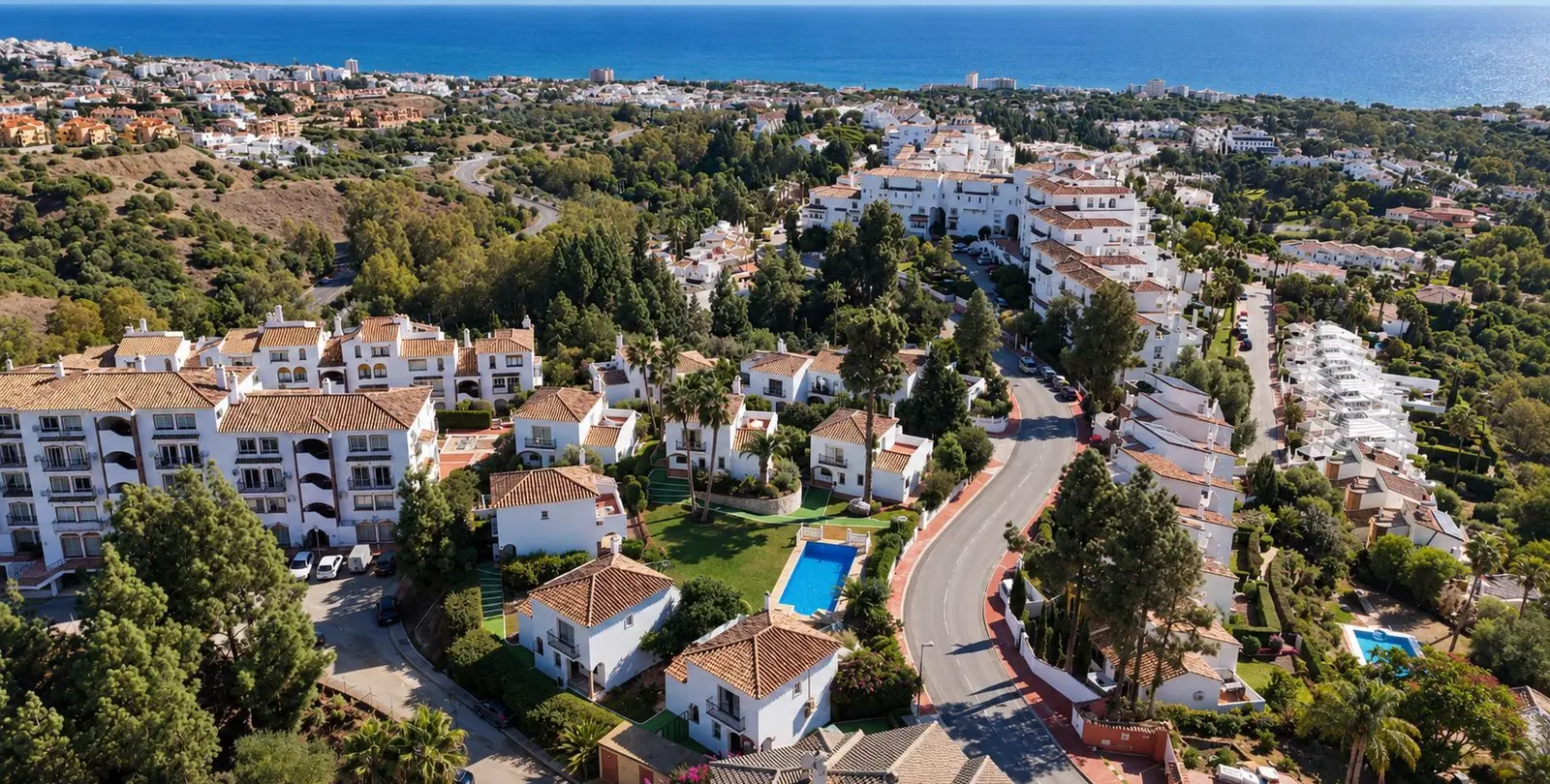 Venta de villa independiente en Calahonda 28