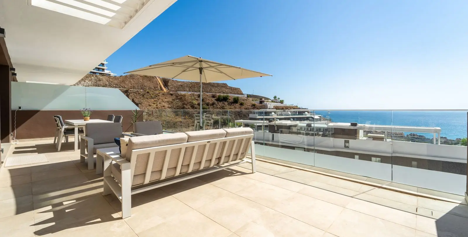 Venta de apartamento en planta media en Rincón de la Victoria 5