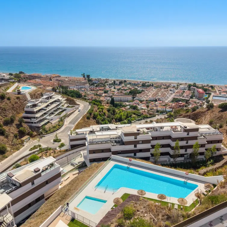 Venta de apartamento en planta media en Rincón de la Victoria