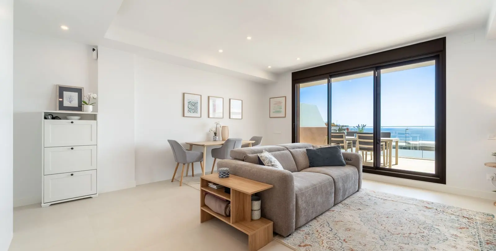 Venta de apartamento en planta media en Rincón de la Victoria 7