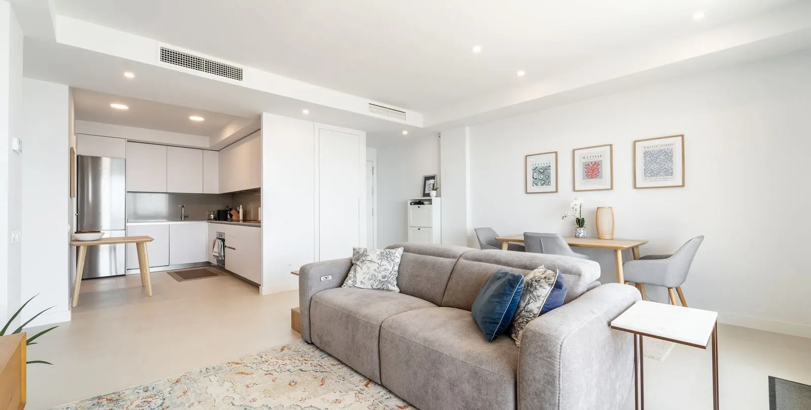 Venta de apartamento en planta media en Rincón de la Victoria 15