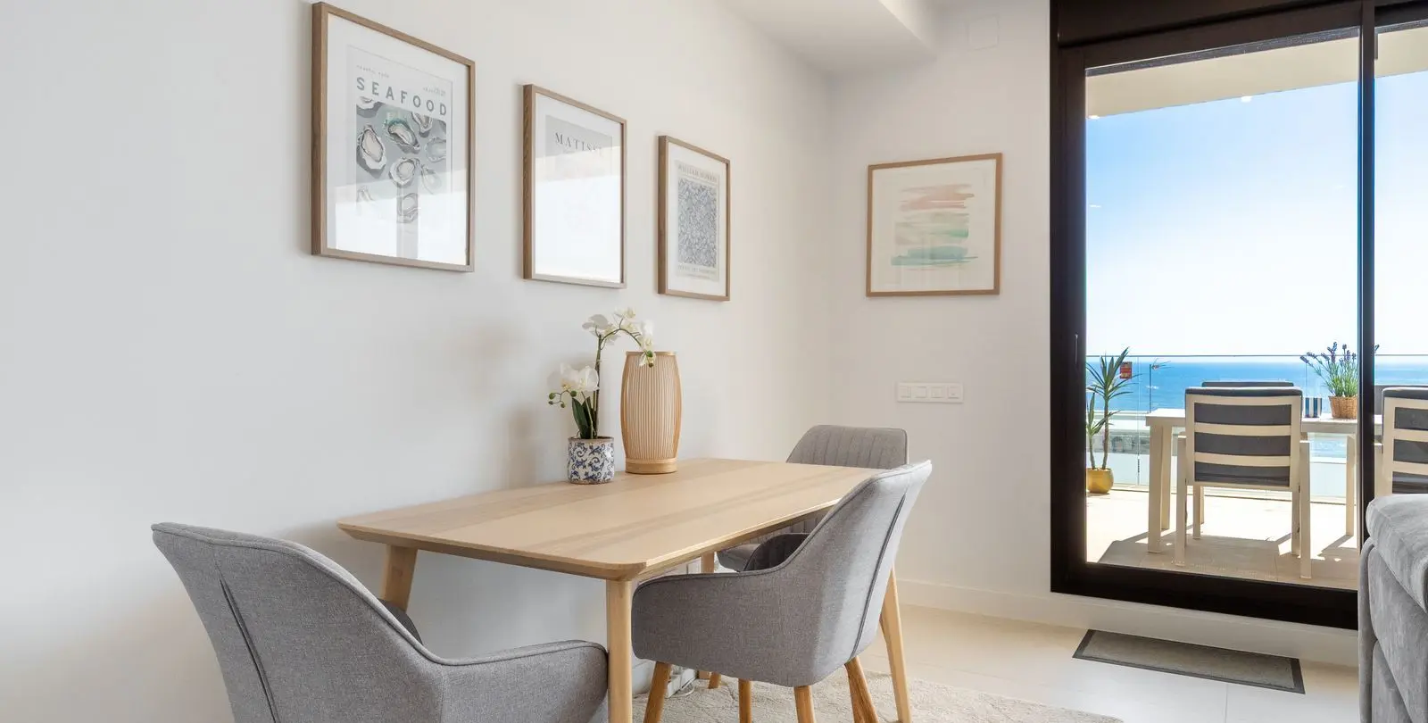 Venta de apartamento en planta media en Rincón de la Victoria 18